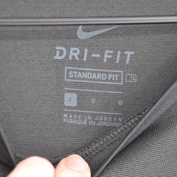 NEW Nike Hyper Dry Short Sleeve T-Shirt Black Men's L Graphic Print Crewneck - Picture 6 of 8